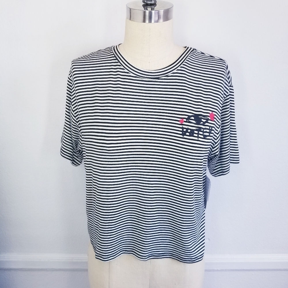 NEW Stripe 'Voted' Graphic Tee shirt Small
